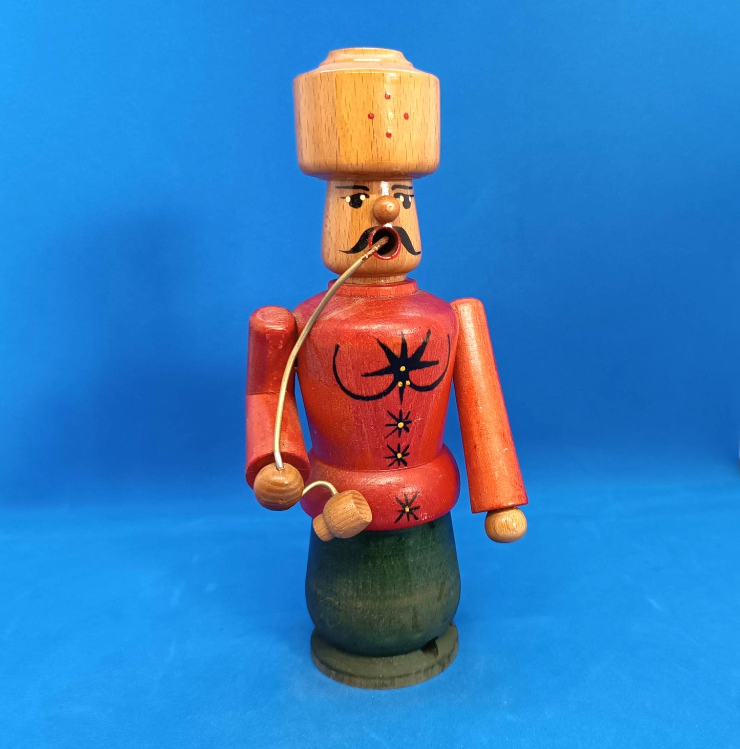 Vintage Wooden Smoker Turkish Erzgebirge 7,5"
