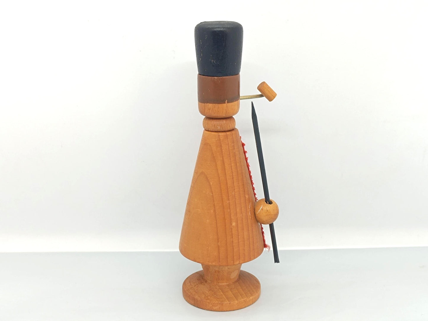 Vintage Wooden Folk Incense Smoker Raucher 16 cm