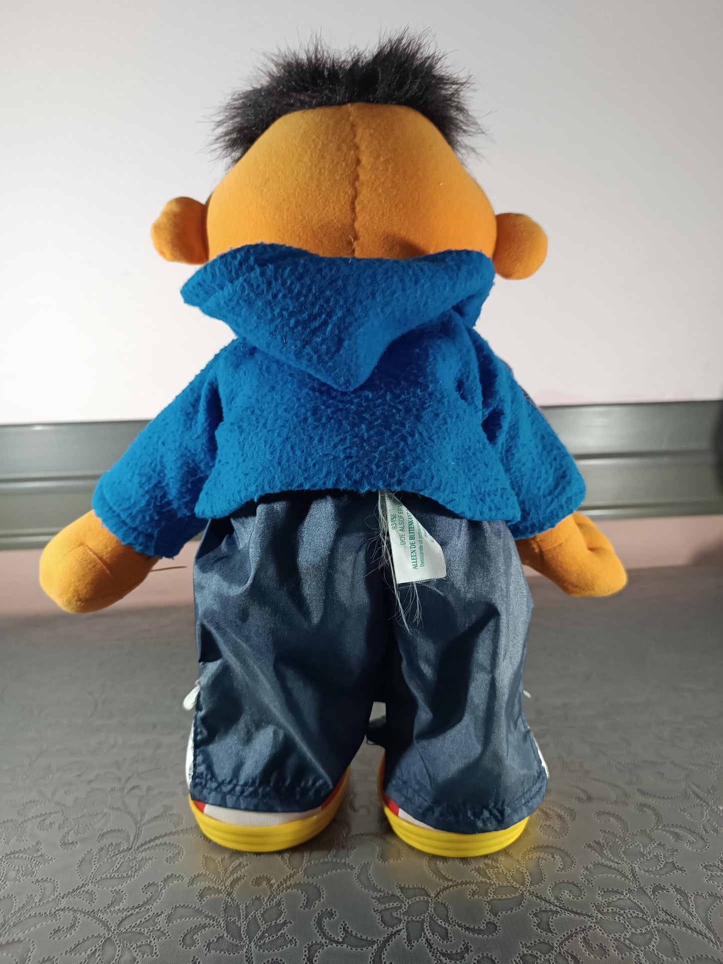 Sesame Street, Ernie, Muppet, speaks German and moves doll 14''
