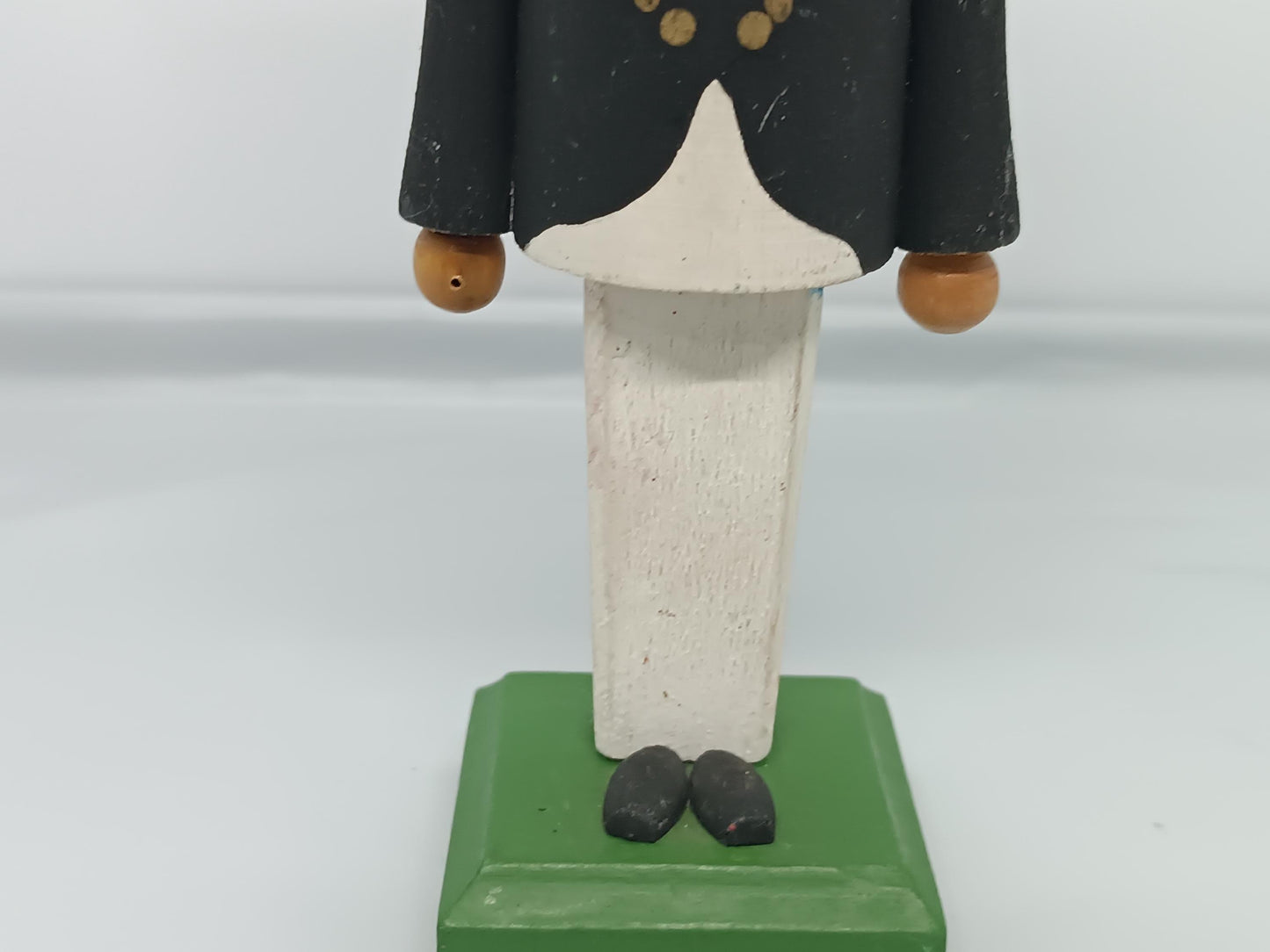 Vintage Wooden Miner Smoker Raucher 17 cm