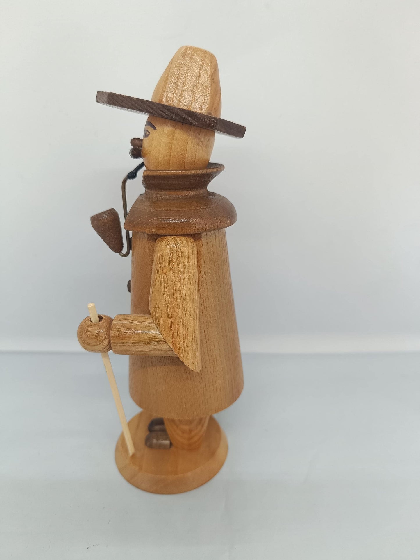 Vintage Natural Wooden Smoker Night Watchman Raucher 7"