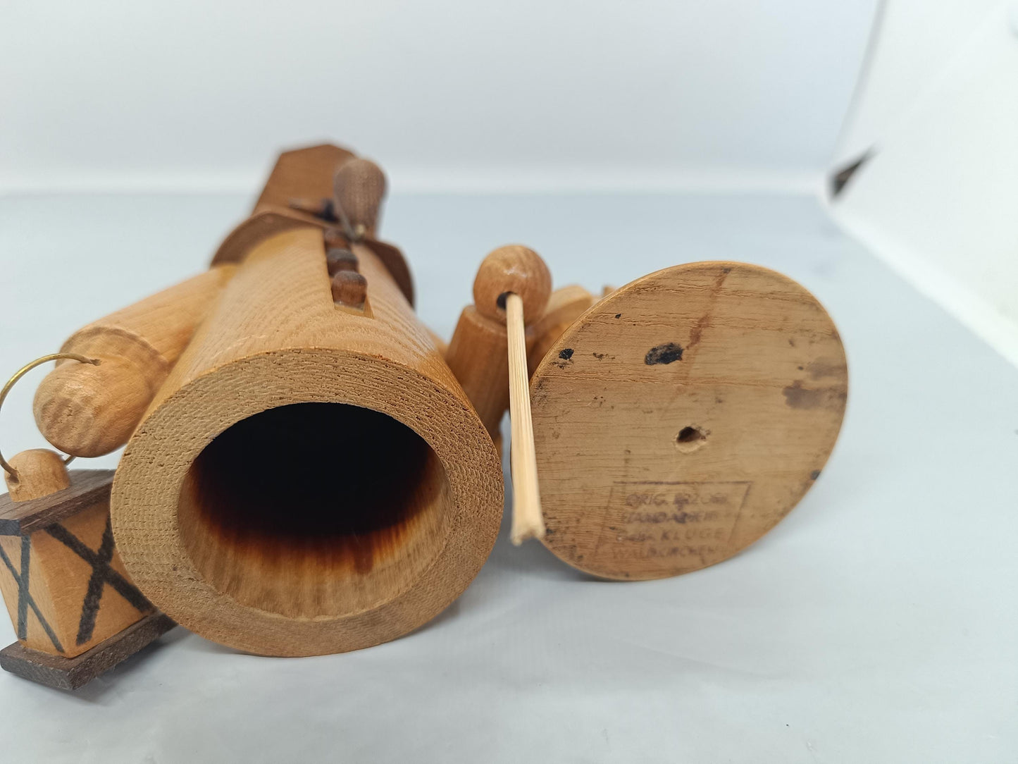 Vintage Natural Wooden Smoker Night Watchman Raucher 7"