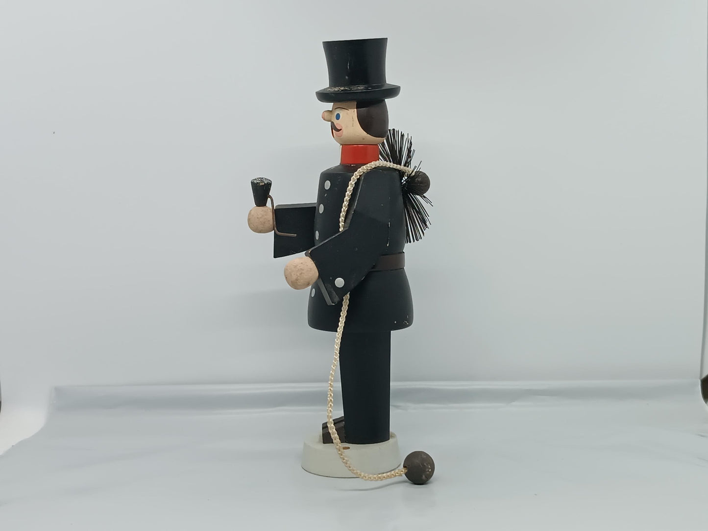 Vintage Wooden Smoker Raucher chimney sweep Seiffener Volkskunst 19 cm
