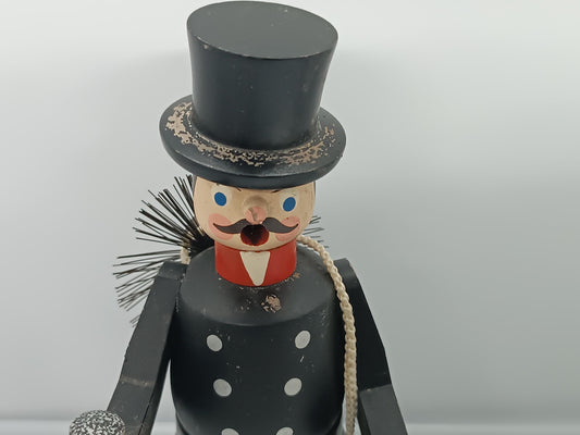 Vintage Wooden Smoker Raucher chimney sweep Seiffener Volkskunst 19 cm