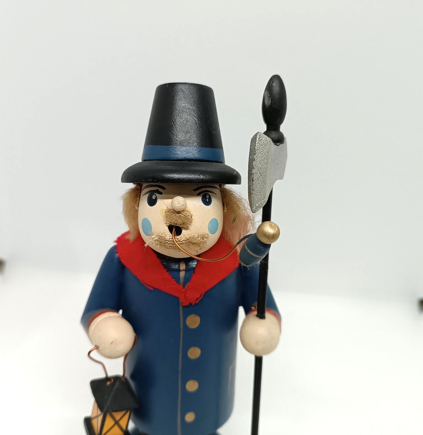 Vintage Wooden Night Watchman Smoker Raucher 8"