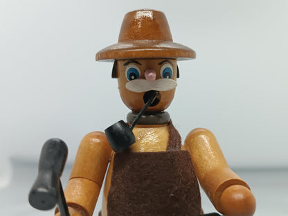 Vintage Wooden Carpenter Smoker Raucher 16 cm
