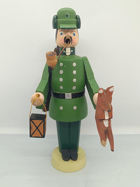 Vintage Wooden Smoker Raucher Hunter Seiffener Volkskunst 18 cm