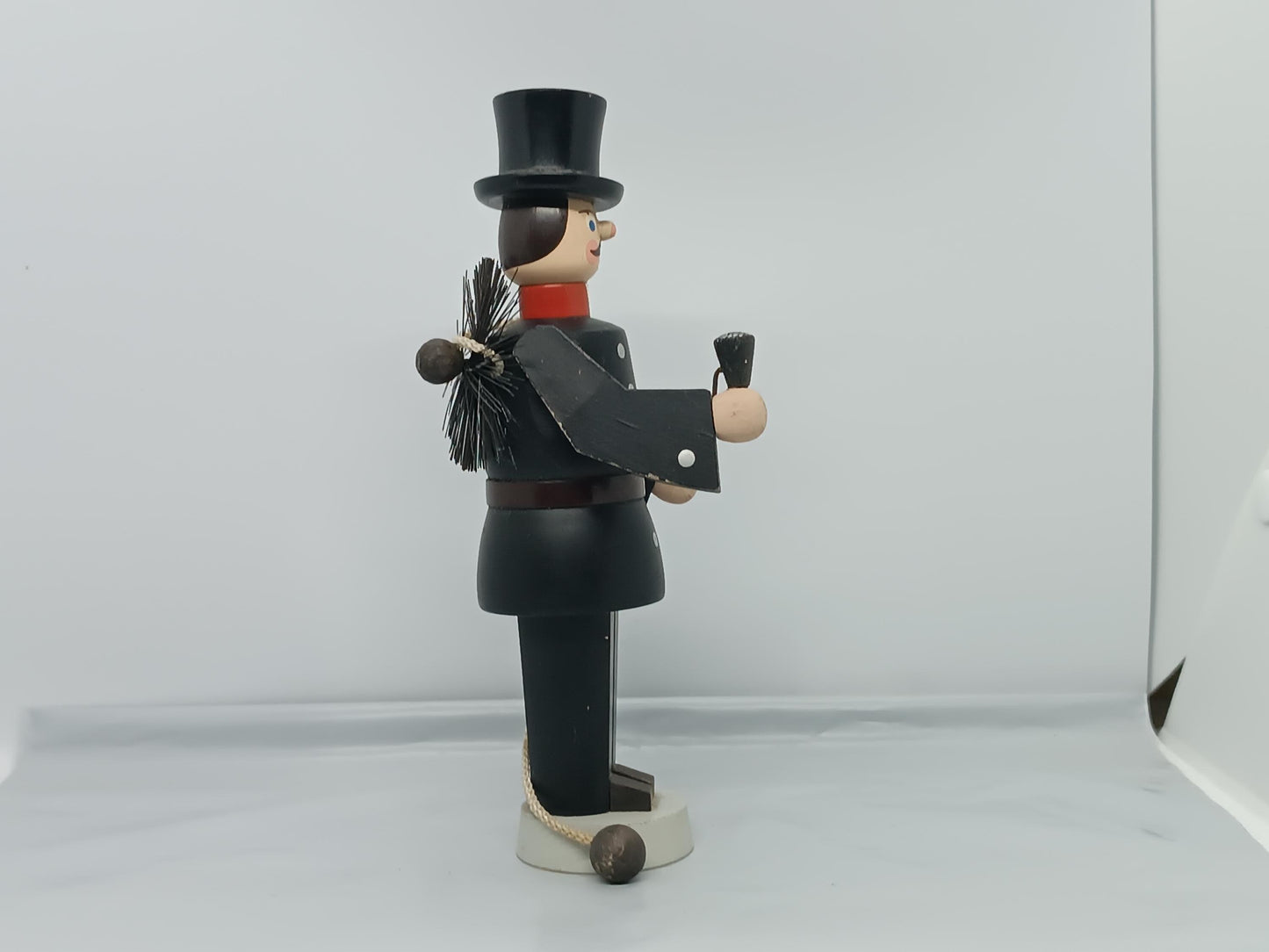 Vintage Wooden Smoker Raucher chimney sweep Seiffener Volkskunst 19 cm