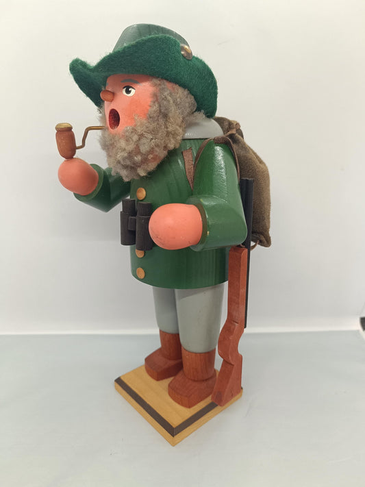 Vintage Wooden Hunter Smoker Raucher 25 cm