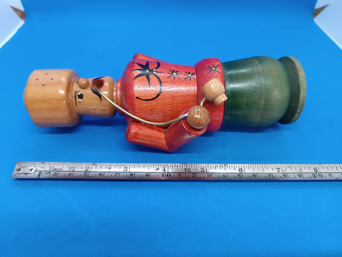 Vintage Wooden Smoker Turkish Erzgebirge 7,5"